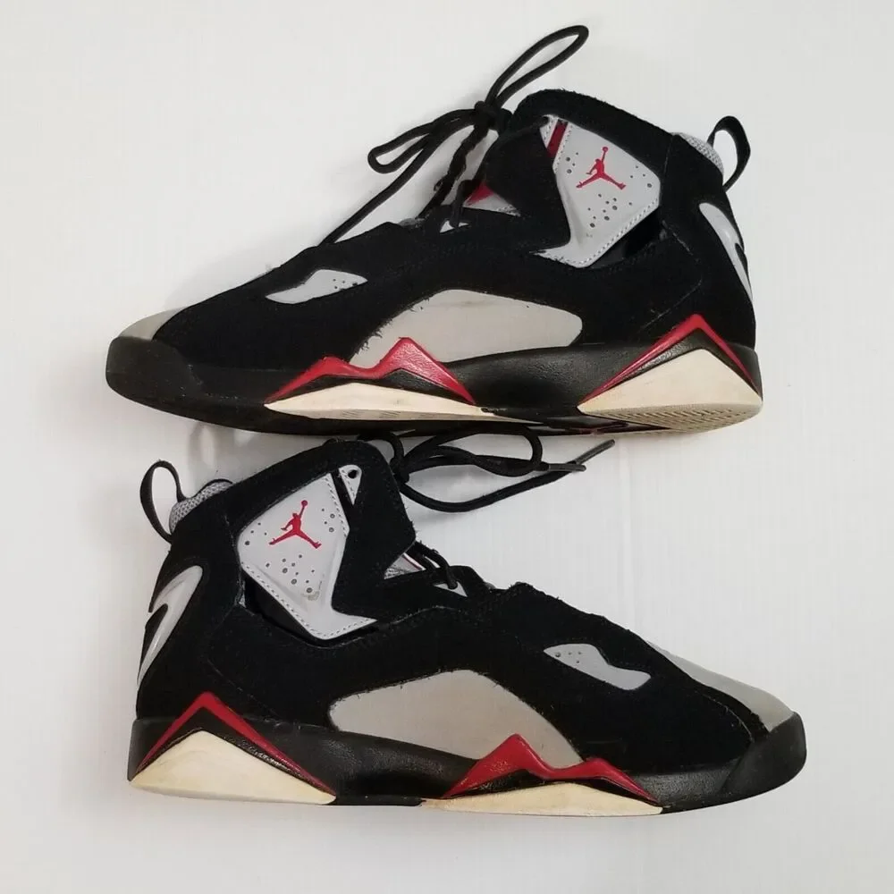 Nike Air Jordan True Flight GS Black Varsity Red Wolf Grey Sz 6.5Y / Women's 8